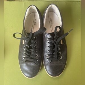 Ecco Black Leather Sneakers